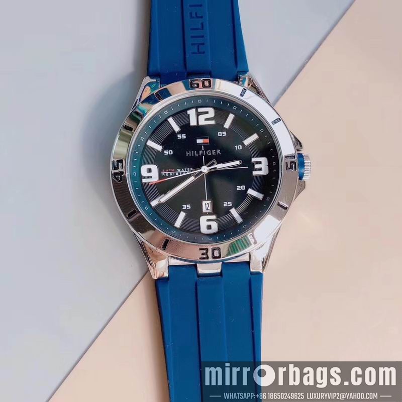 Replica Tommy 44mm 101007 Watch