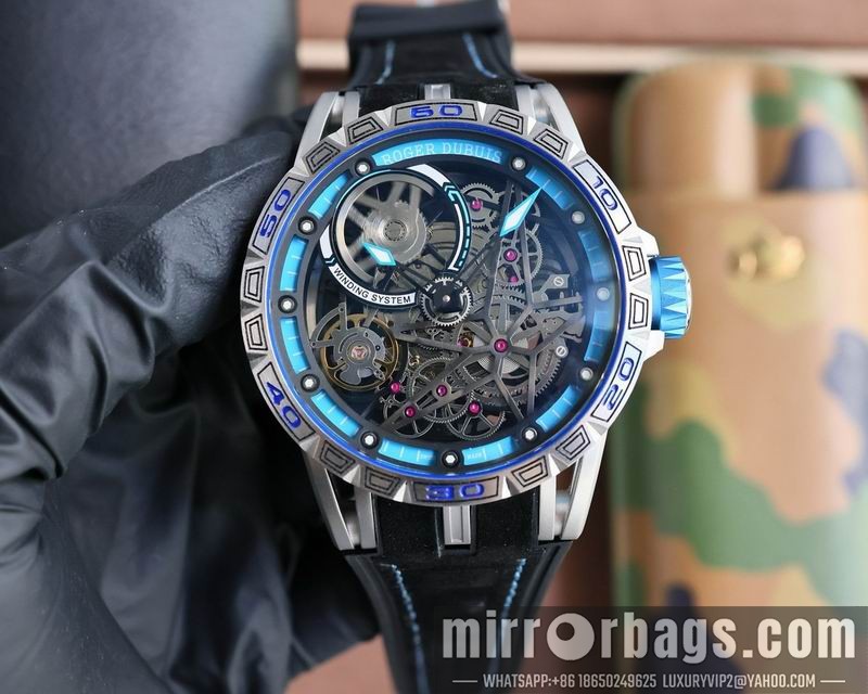 Replica Roger Dubuis 46mm 090403 Watch