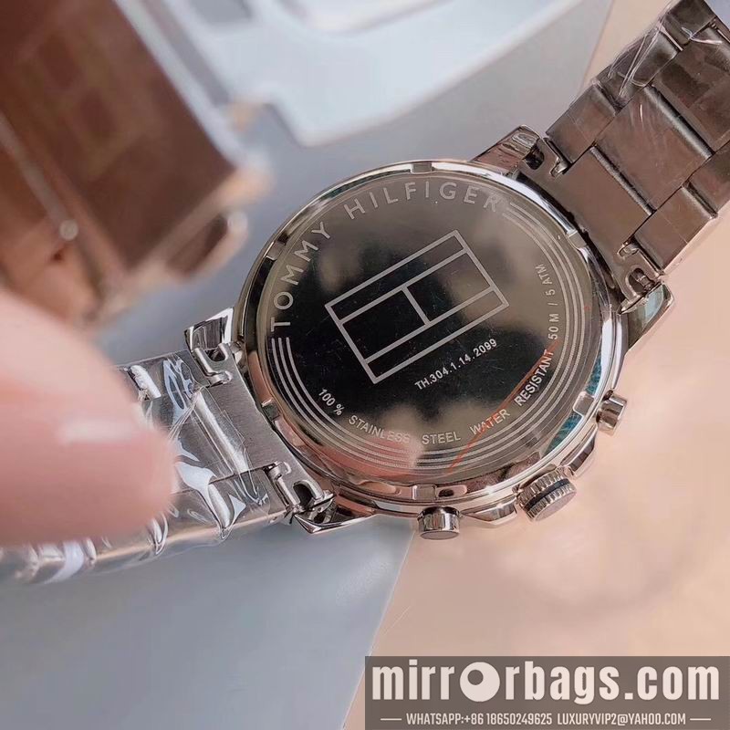 Replica Tommy 44mm 101026 Watch