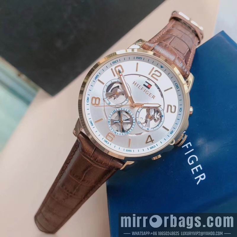 Replica Tommy 44mm 101026 Watch