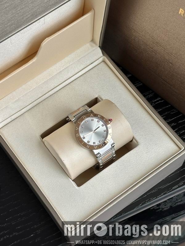 Replica Blvgari 33mm 080603 Watch