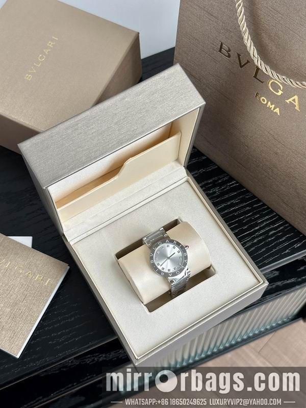 Replica Blvgari 33mm 080603 Watch