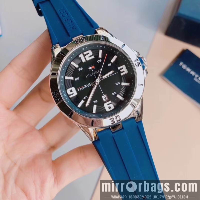 Replica Tommy 44mm 101007 Watch