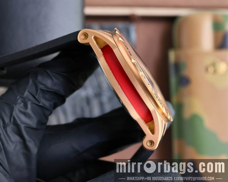 Replica Roger Dubuis 46mm 090405 Watch