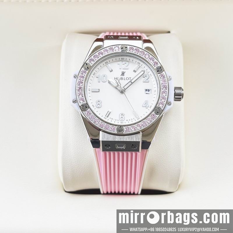Replica Hublot 33mm 110304 Watch