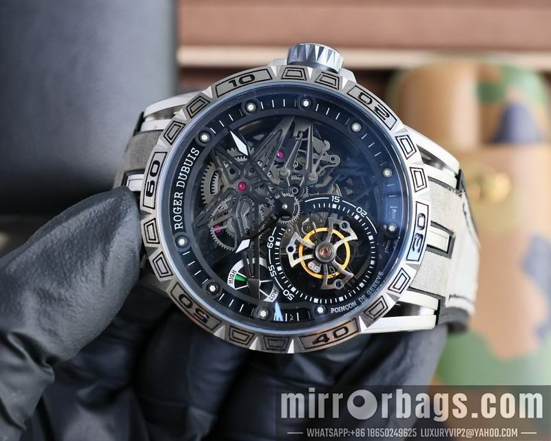 Replica Roger Dubuis 46mm 090401 Watch