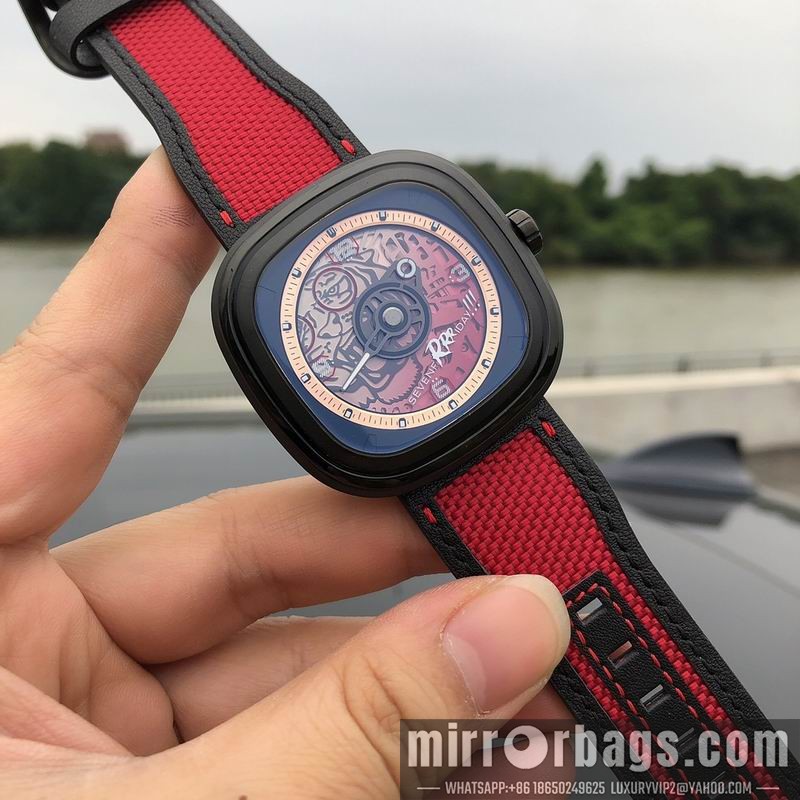 Replica Seven Friday 45.6X45mm 090481 Watch