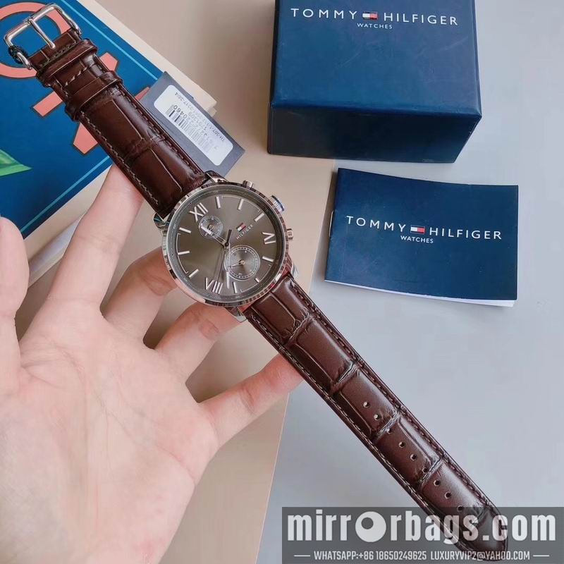 Replica Tommy 40mm 101025 Watch