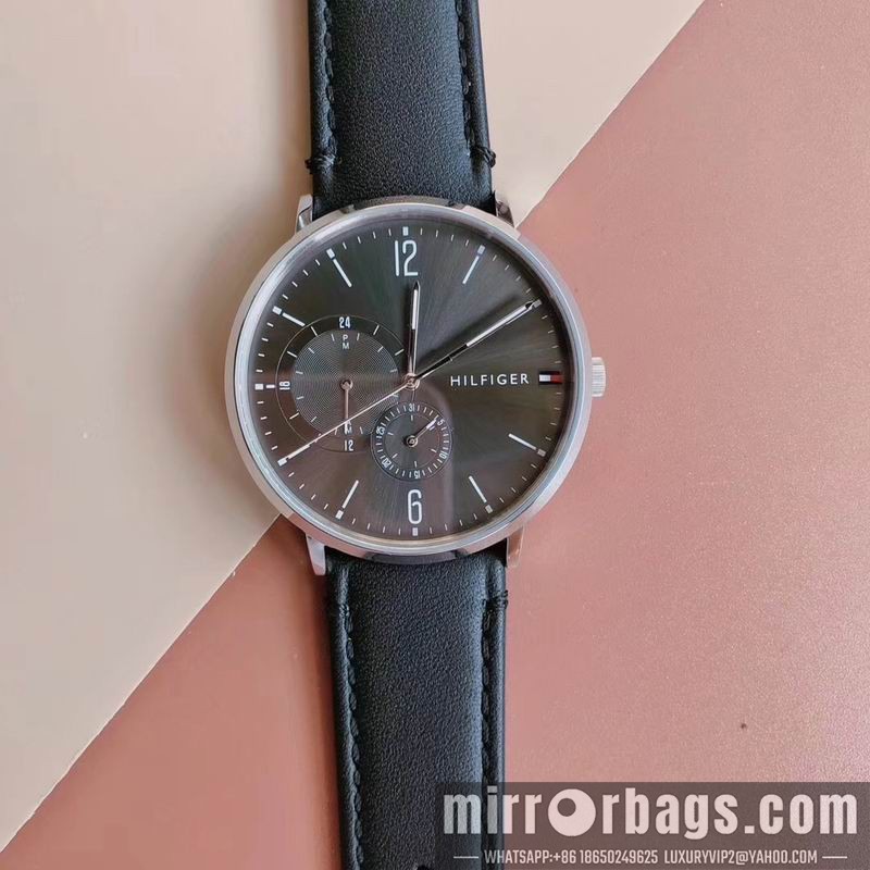 Replica Tommy 40mm 101032 Watch