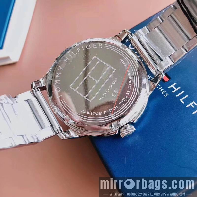 Replica Tommy 44mm 101002 Watch