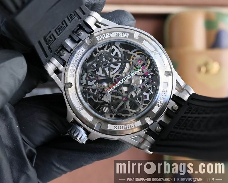 Replica Roger Dubuis 46mm 090401 Watch