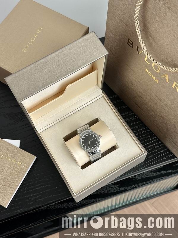 Replica Blvgari 33mm 080603 Watch