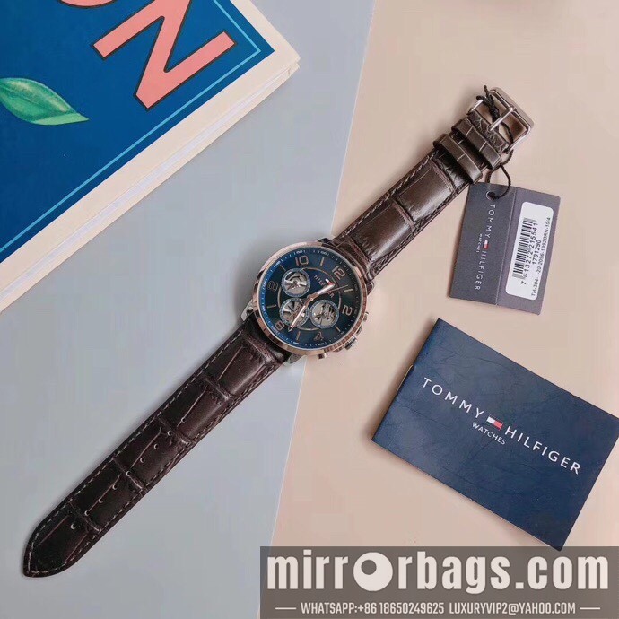 Replica Tommy 44mm 101026 Watch
