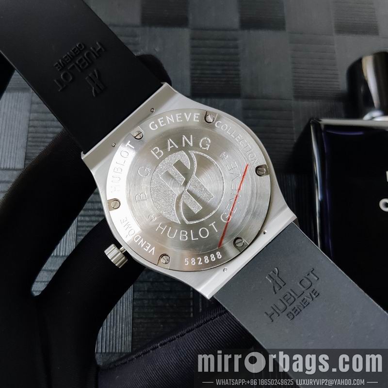Replica Hublot M42mm W33mm 0922100 Watch