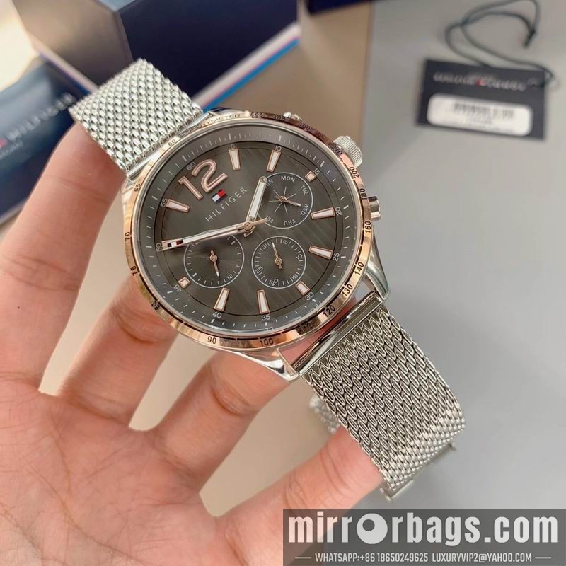 Replica Tommy 44mm 101051 Watch