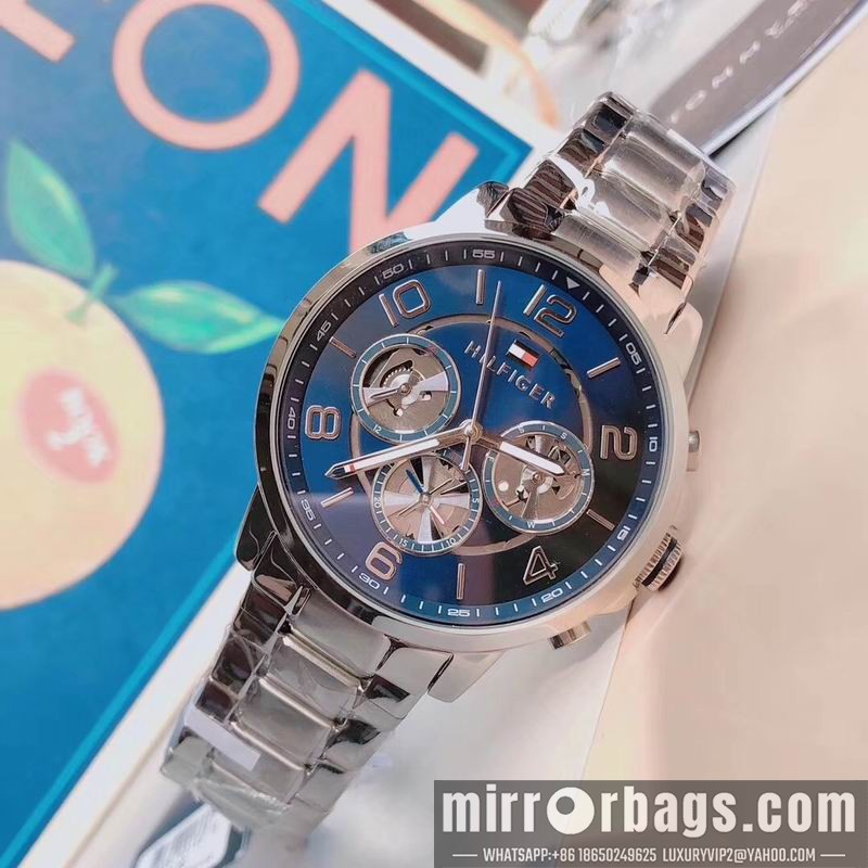 Replica Tommy 44mm 101026 Watch