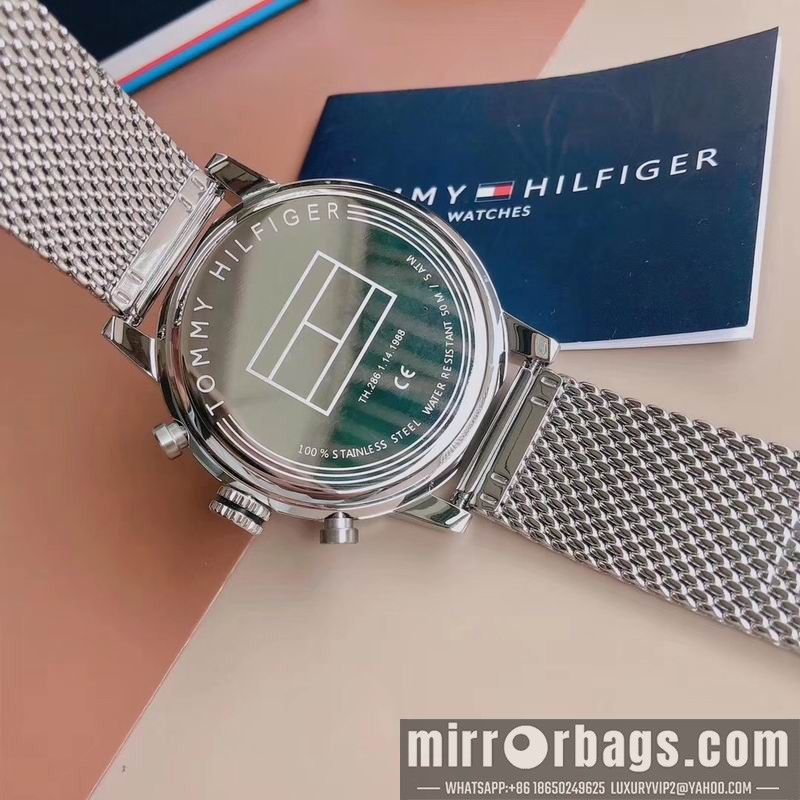Replica Tommy 46mm 101009 Watch