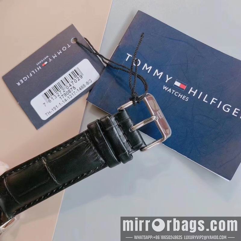 Replica Tommy 44mm 101024 Watch