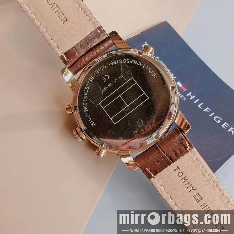 Replica Tommy 44mm 101024 Watch