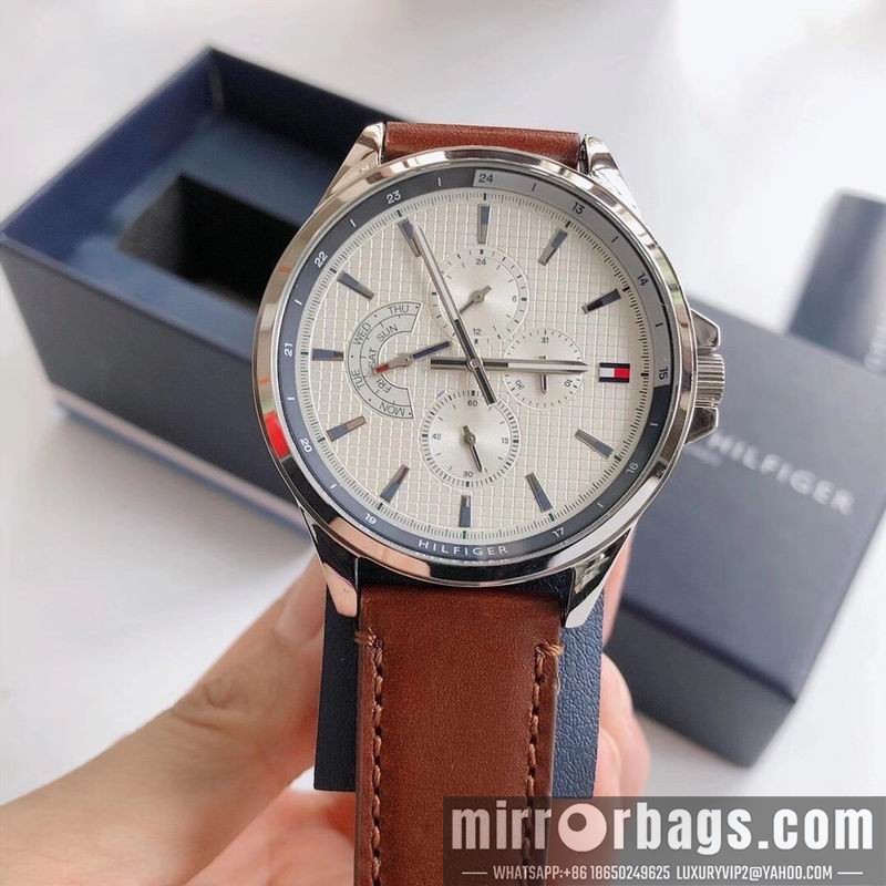 Replica Tommy 44mm 101044 Watch