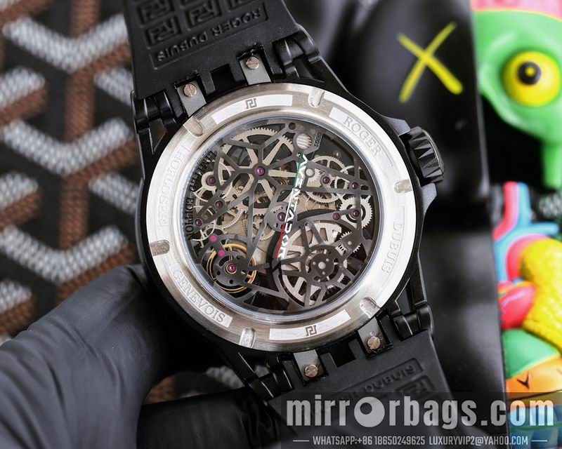 Replica Roger Dubuis 46mm 090406 Watch