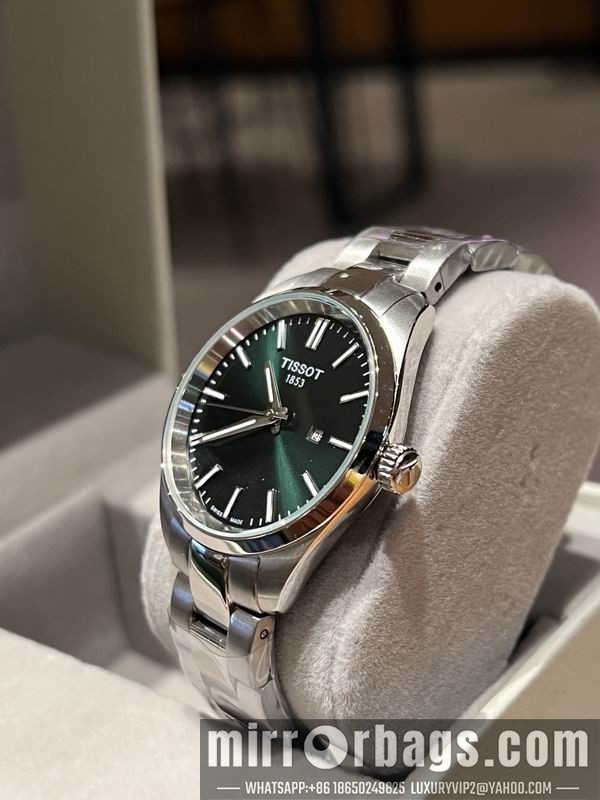 Replica Tissot 34mm 111401 Watch