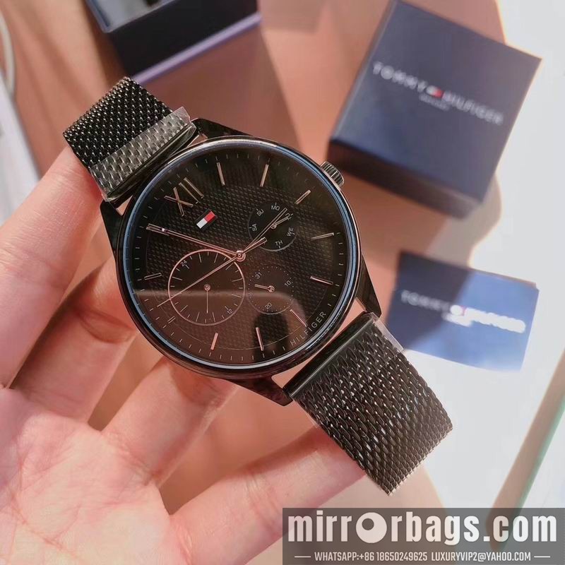 Replica Tommy 44mm 101001 Watch