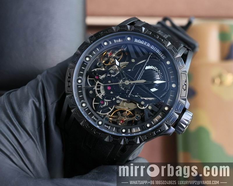 Replica Roger Dubuis 46mm 090407 Watch