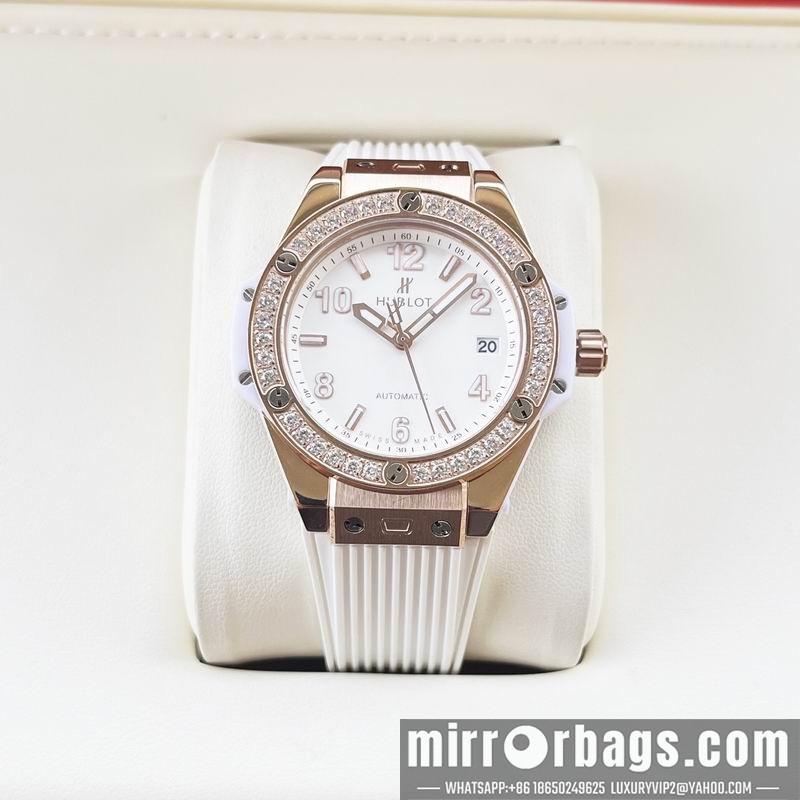 Replica Hublot 33mm 110303 Watch