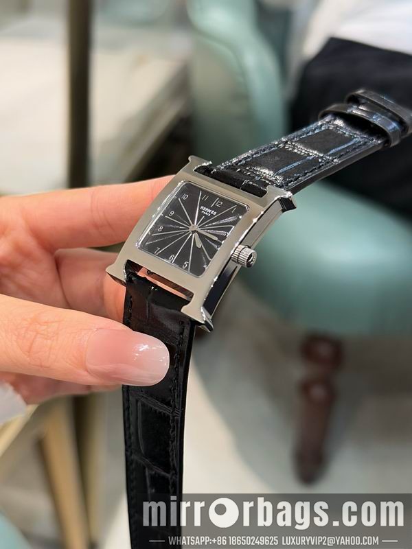 Replica Hermes M26mm S21mm 111420 Watch