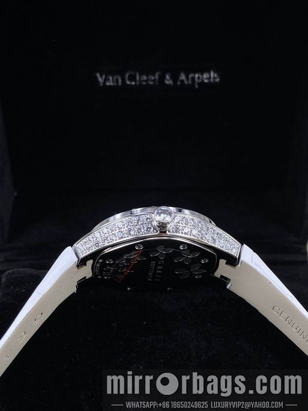 Replica Graff 33mm 010501 Watch
