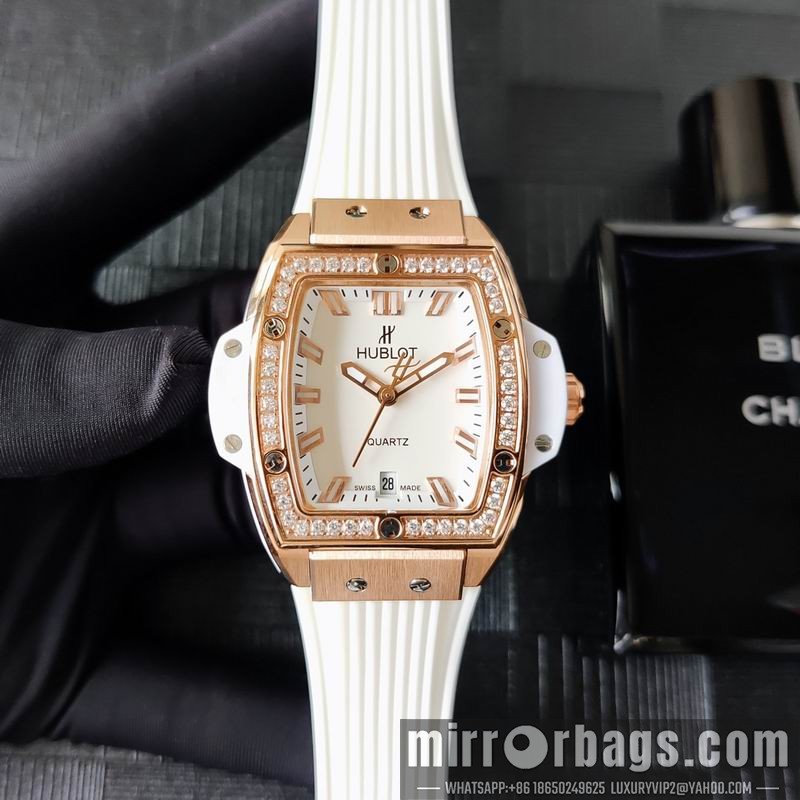 Replica Hublot W38mm 0922108 Watch
