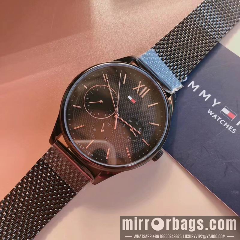 Replica Tommy 44mm 101001 Watch