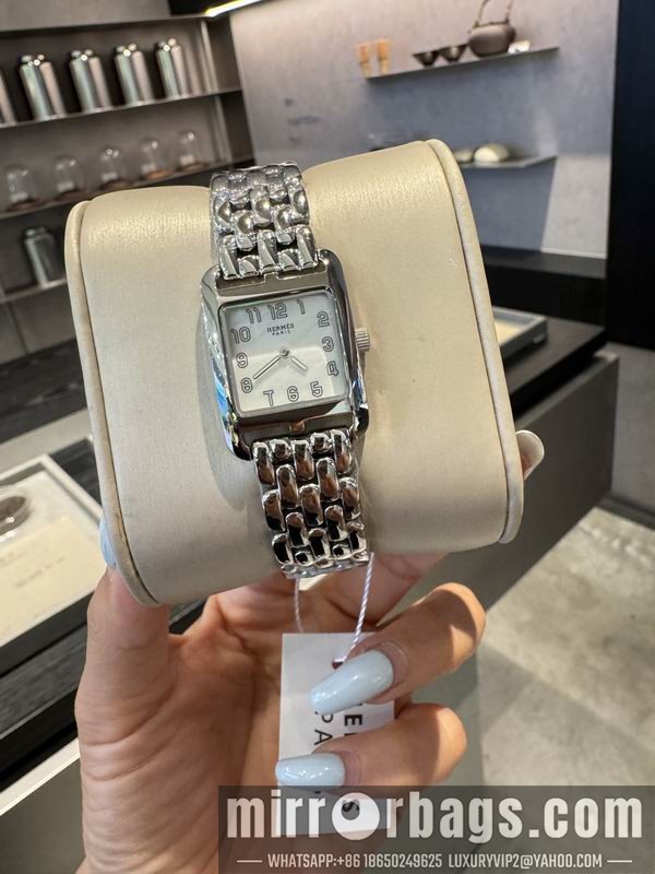Replica Hermes 23X23mm 101529 Watch