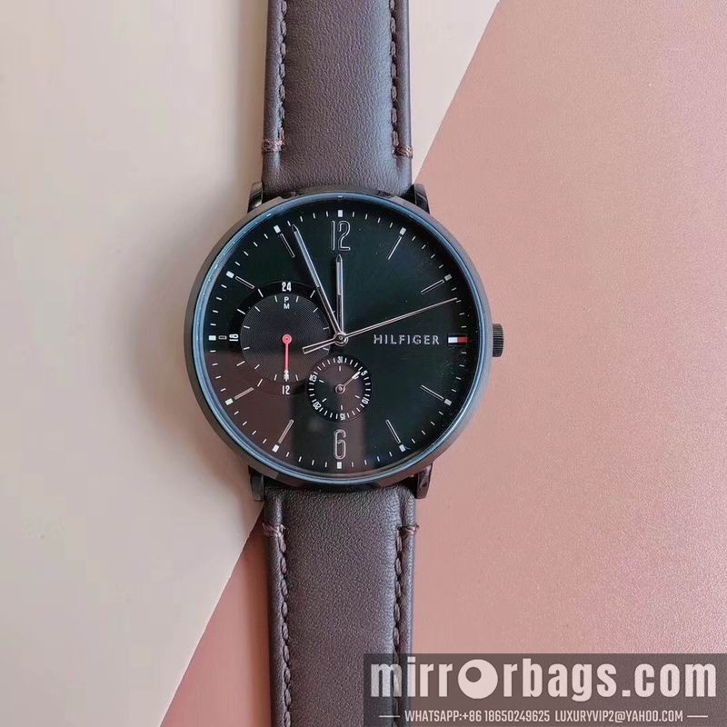 Replica Tommy 40mm 101032 Watch