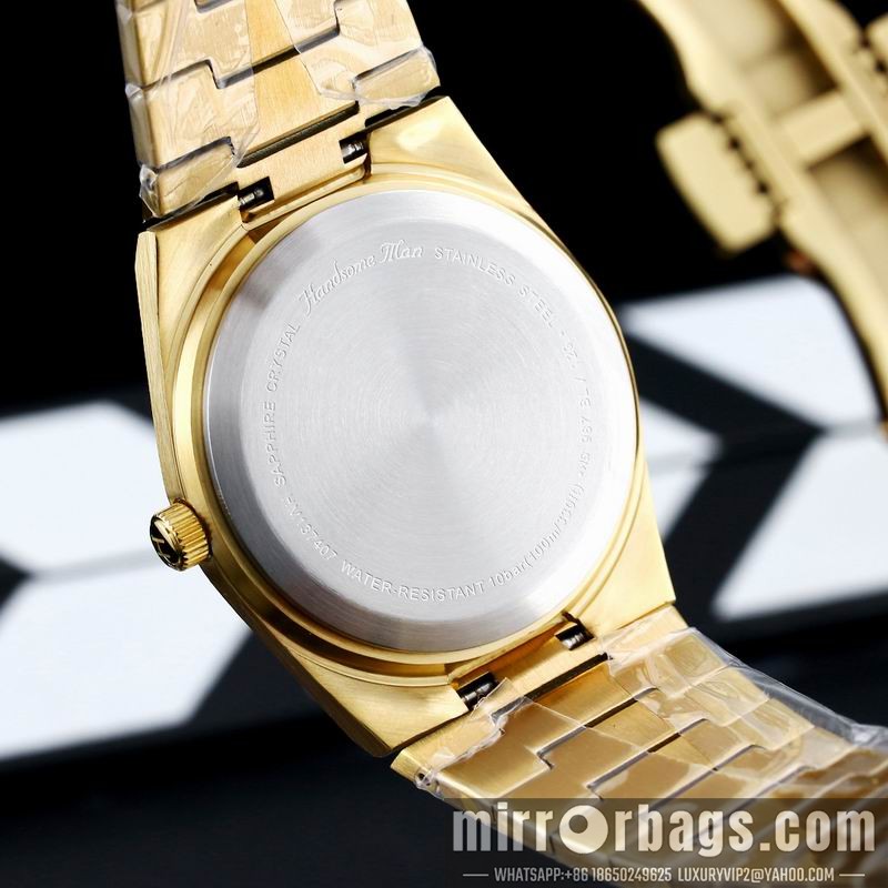Replica Handsome Man 40mm 110907 Watch