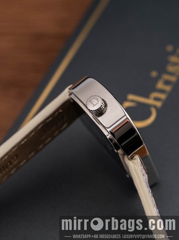 Replica Dior 24X18mm 101439 Watch