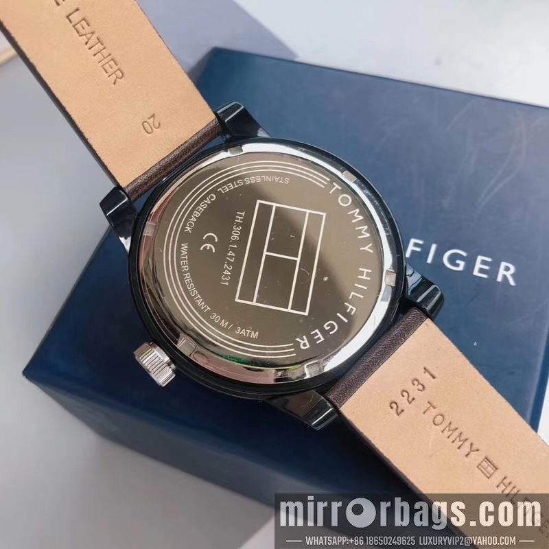 Replica Tommy 44mm 101006 Watch