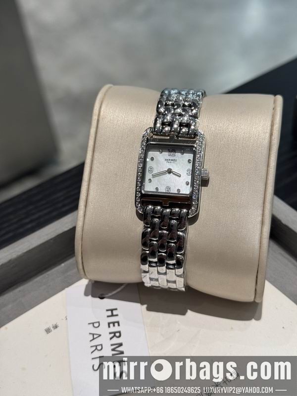 Replica Hermes 23X23mm 101528 Watch