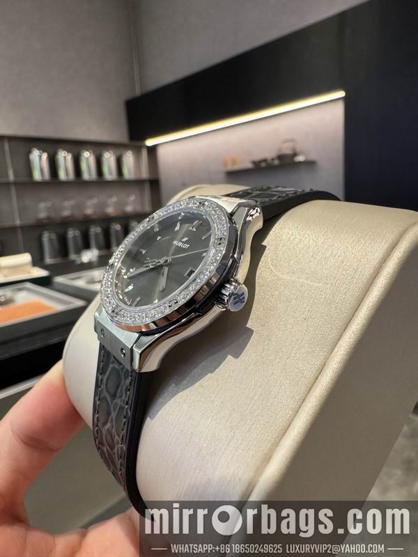 Replica Hublot 29mm 101564 Watch