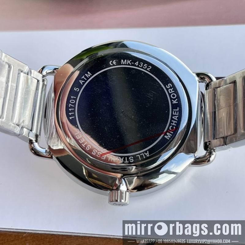 Replica MK 34mm 101086 Watch