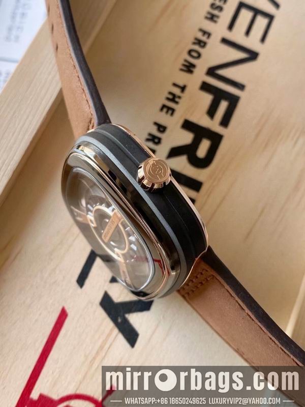 Replica Seven Friday 47mm 090470 Watch
