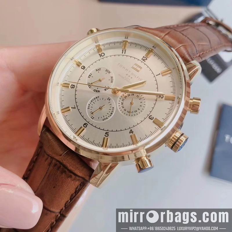 Replica Tommy 44mm 101024 Watch