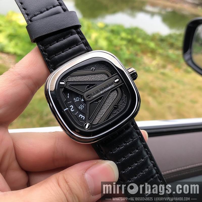 Replica Seven Friday 47.6X47mm 090482 Watch