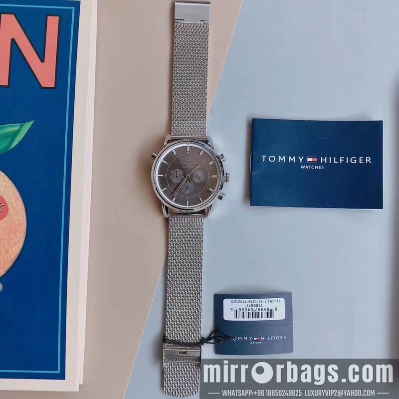 Replica Tommy 44mm 101022 Watch