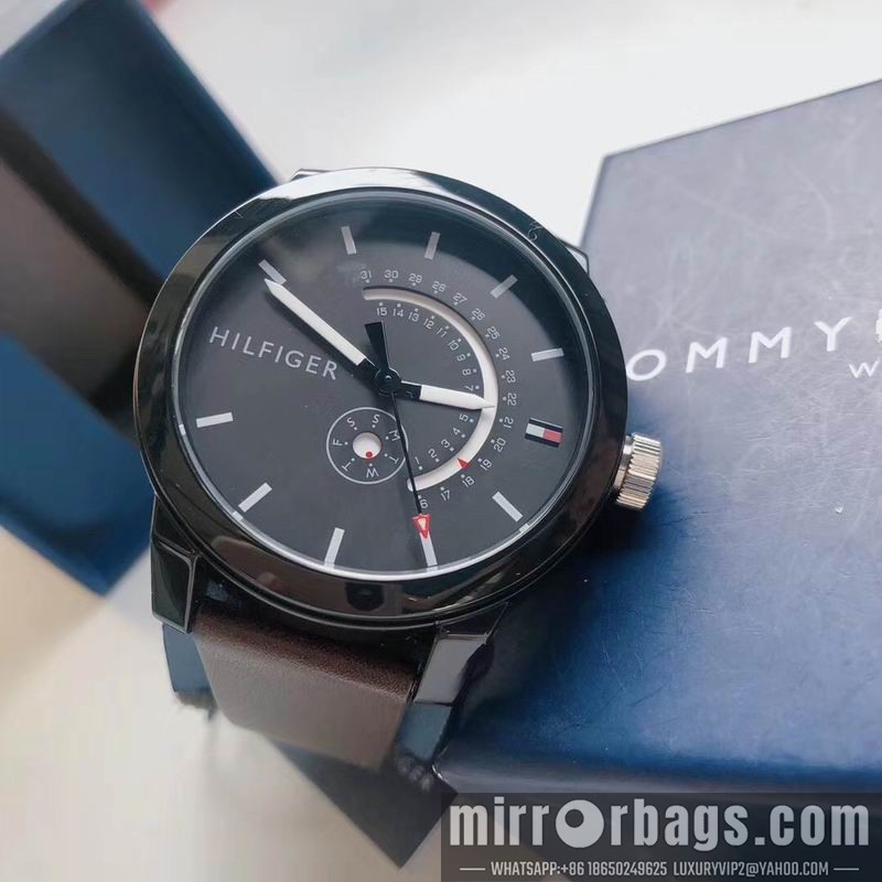 Replica Tommy 44mm 101006 Watch