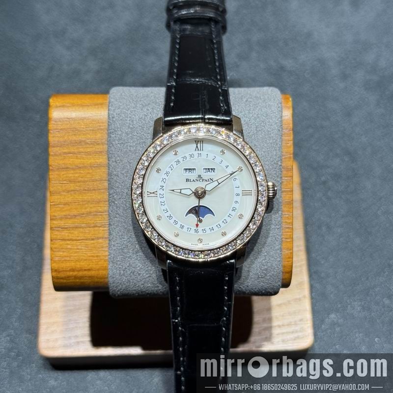 Replica Blancpain 35mm 040929 Watch