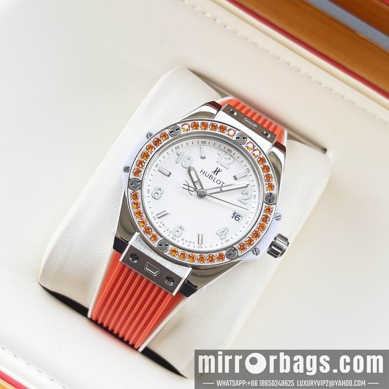 Replica Hublot 33mm 110303 Watch
