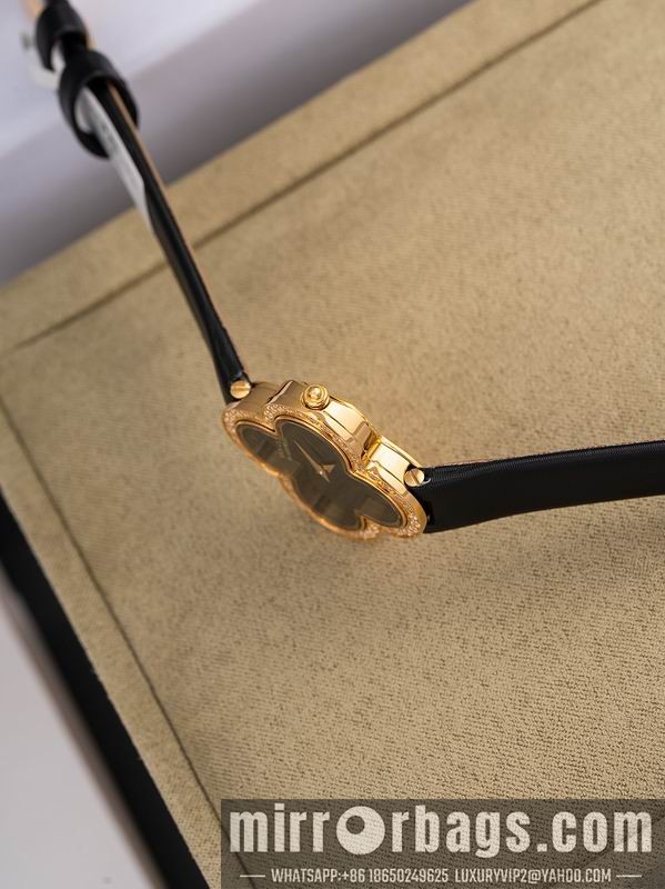 Replica Van Cleef & Arpels 29.7mm 080606 Watch