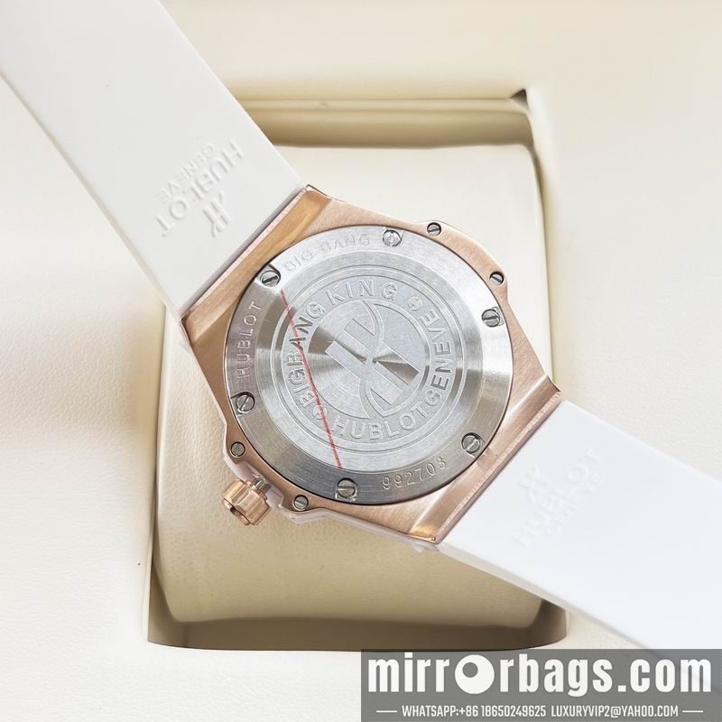 Replica Hublot 33mm 110303 Watch